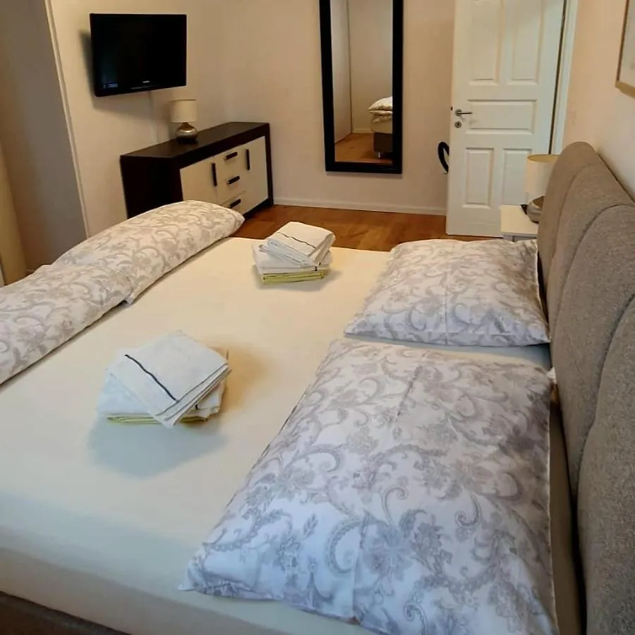 Apartment Grazia Пула 0*,  Хорватия